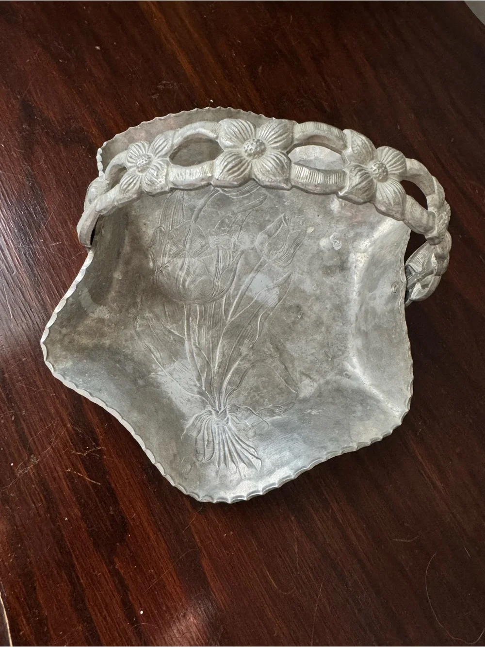 Vintage Rodney Kent Hand Wrought Aluminum Floral Basket Dish 429